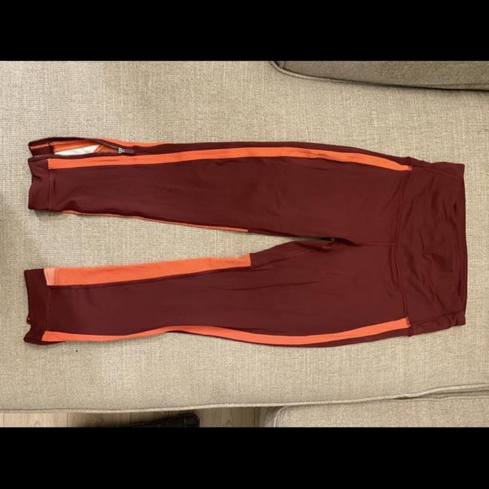 Lululemon coral cropped leggings